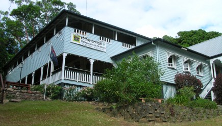 Halse Lodge YHA Guest House - image from flickr user brewbooks