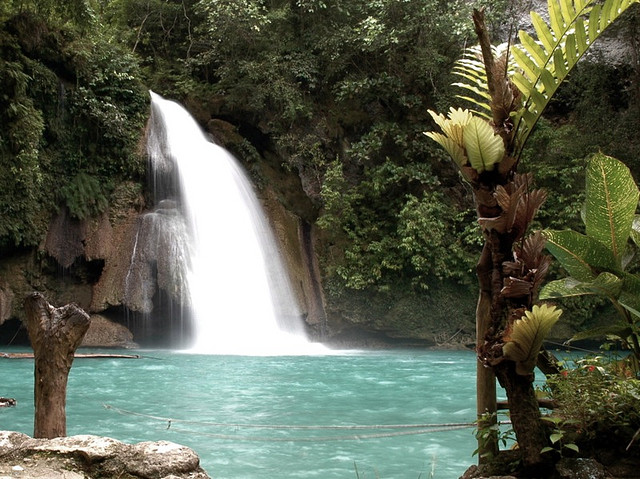 kawasan-falls